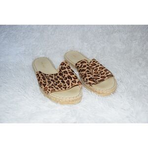 Nine West Leopard print shoes with faux fur size 10